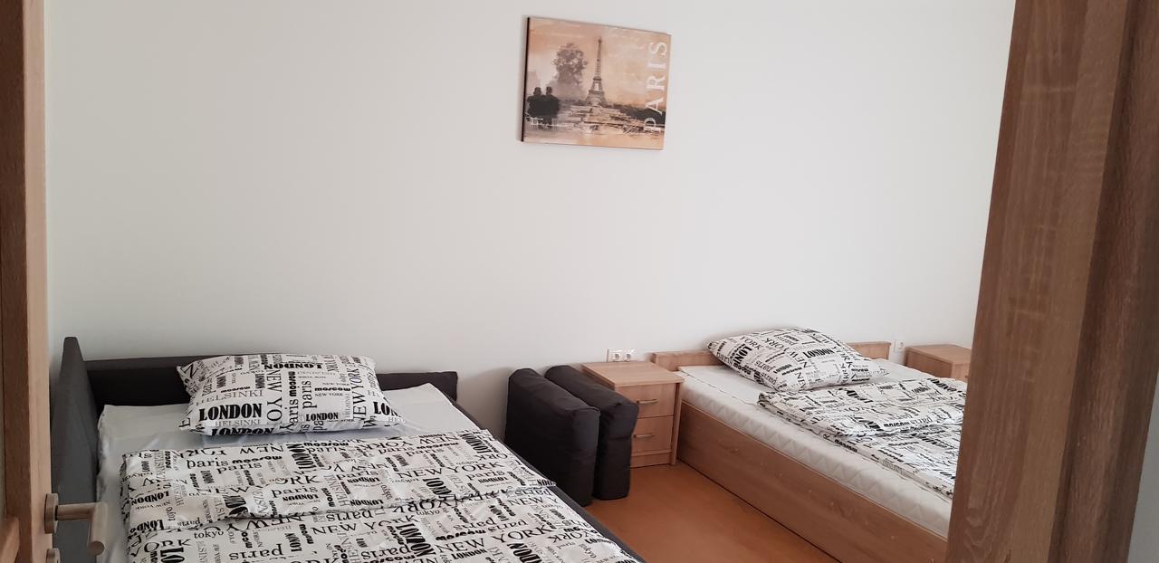Apartamento Veszprem Kucko Exterior foto